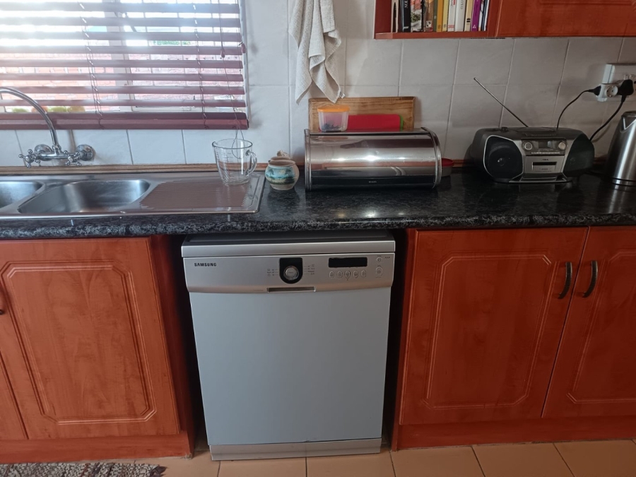 4 Bedroom Property for Sale in El Toro Park Northern Cape